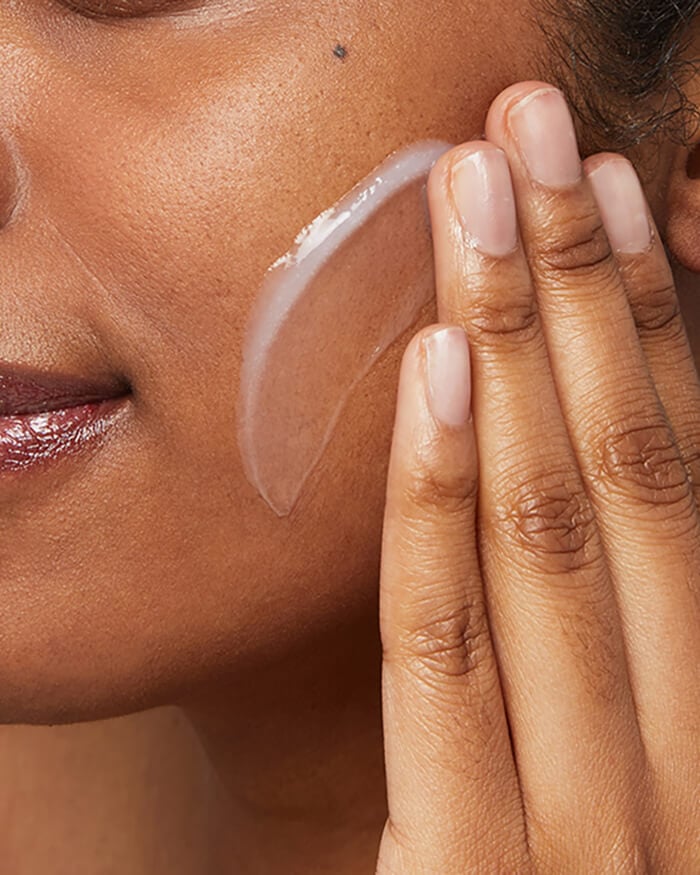 hydratingfacialcleanser700x875_02.jpg